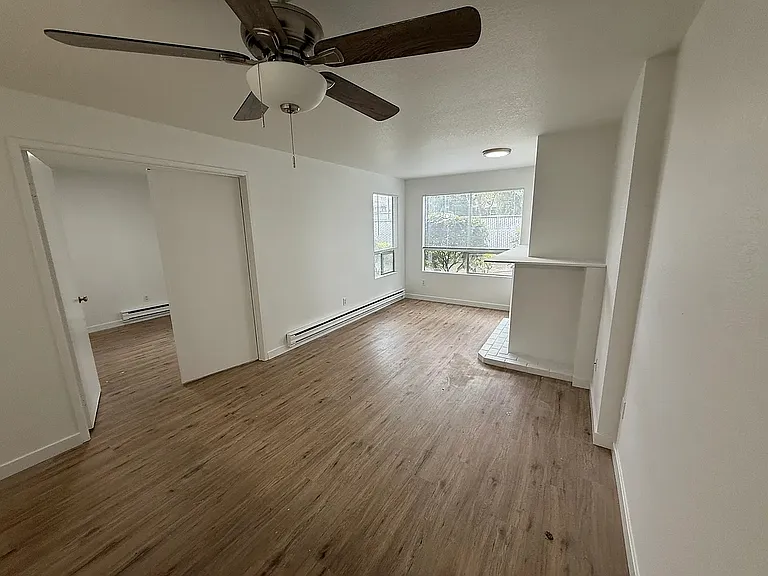 Whitman Place Apartments — Photo 8