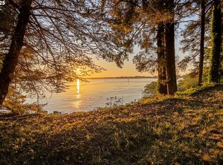 1500 Cape Arago Hwy, Coos Bay, OR 97420