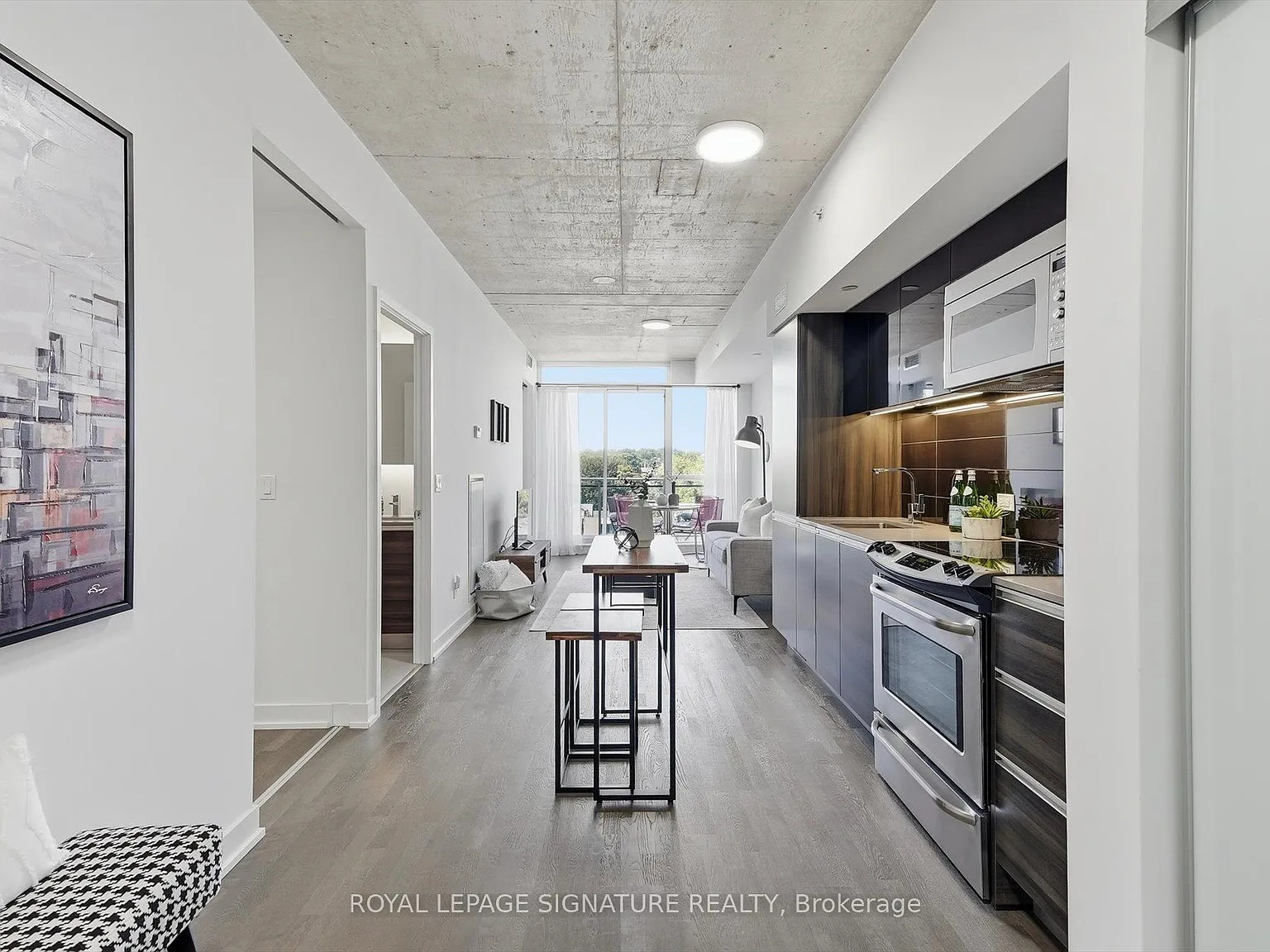 2 bed, $2,650 — Photo 2