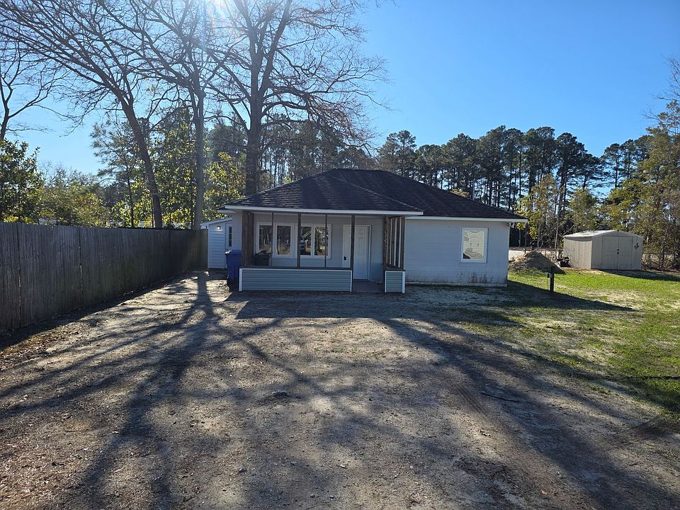 1st image of 2118 S Lakeview Dr #B