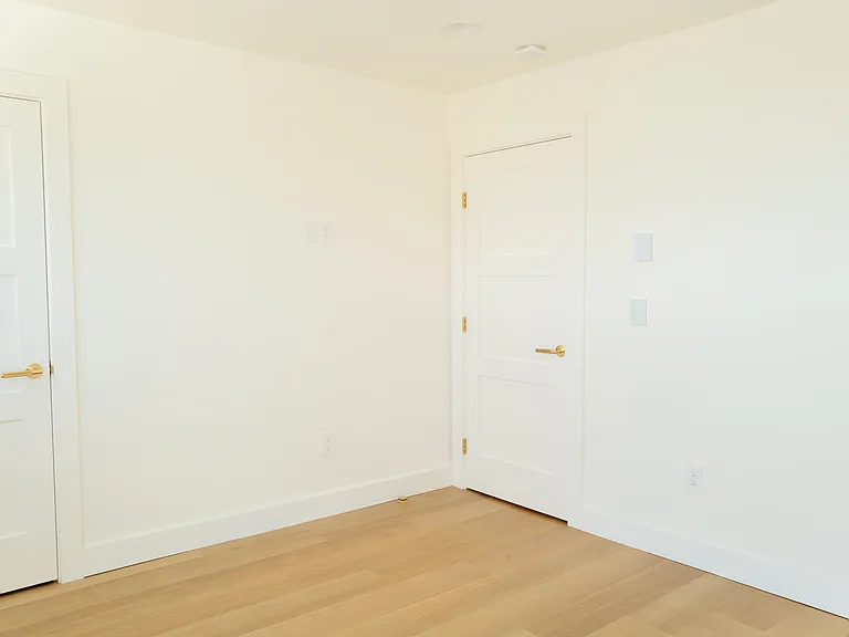 101 Grand Ave #19 — Photo 21