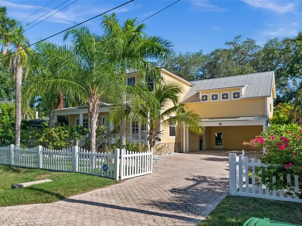 2807 SANDERS DRIVE, TAMPA, FL 33611