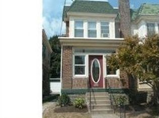 646 Hermitage St, Philadelphia, PA 19128