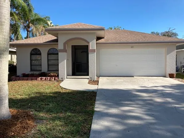 630 103rd Ave N, Naples, FL 34108