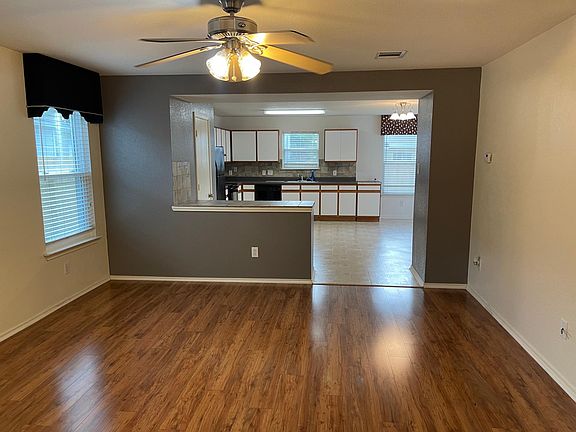 3rd image of 13333 Thome Valley Dr