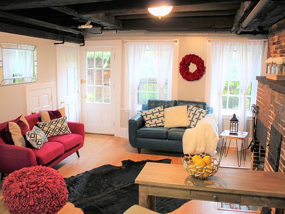 5th image of 3 Champney Pl #6