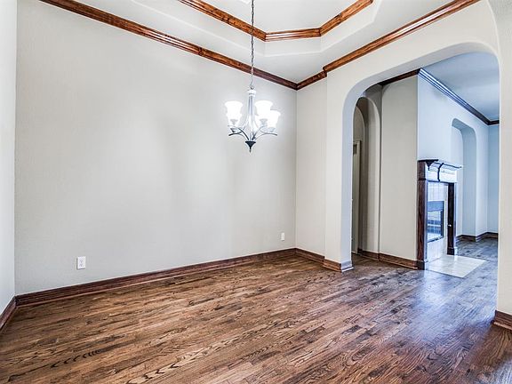 5th image of 1271 Dutch Hollow Dr