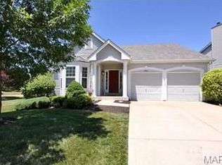 201 Greenshire Ln, Dardenne Prairie, MO