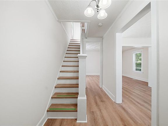 2nd image of 1222 27th St