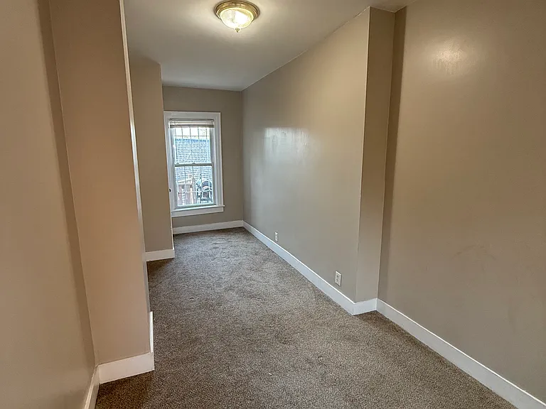 439 W Ferry St #6 — Photo 11