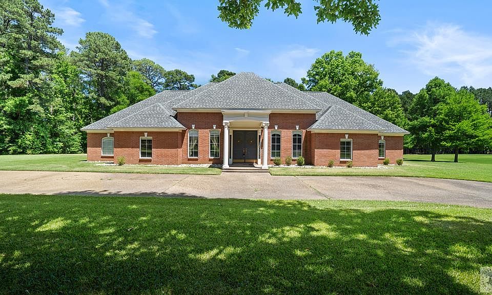 1st image of 8204 Thames Cir