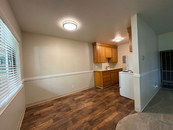 5484 Carlson Dr APT 15