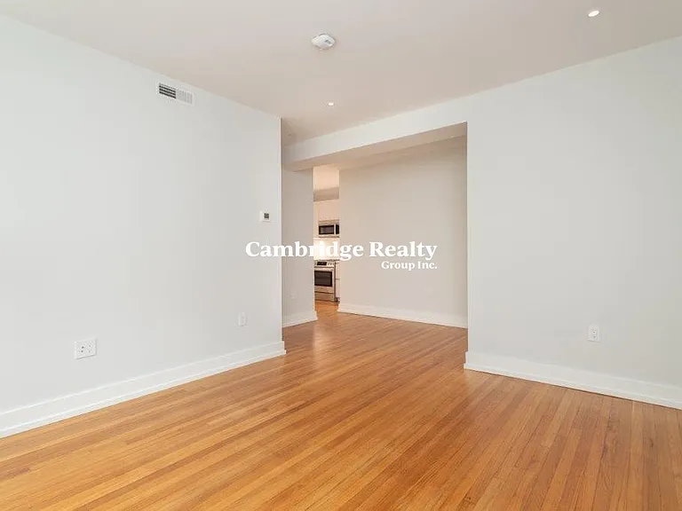 17 Forest St #23T — Photo 10