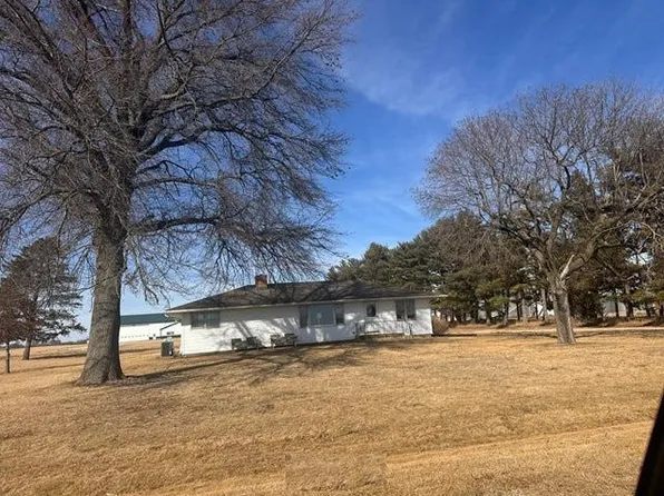 16353 2300 North Ave, Walnut, IL 61376