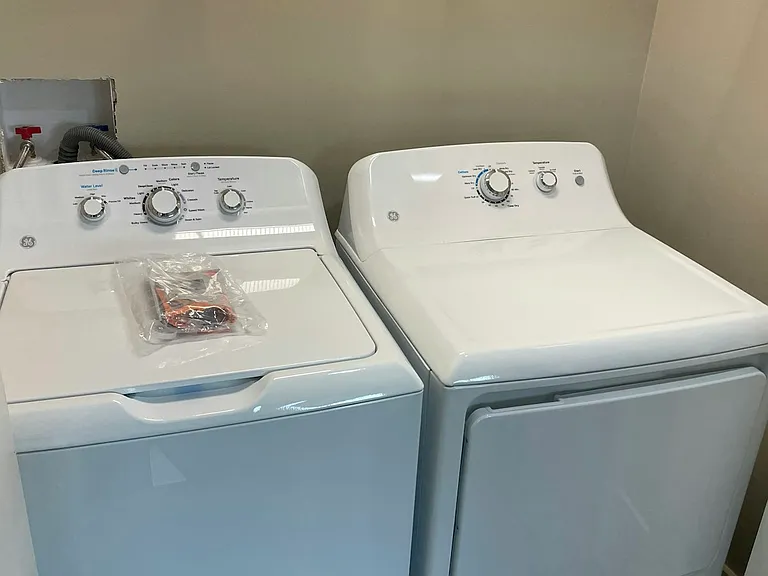 Washer & Dryer