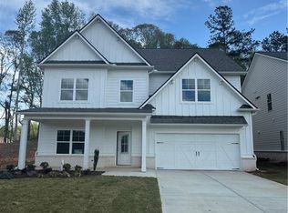 5525 Keswick Dr, Flowery Branch, GA 30542