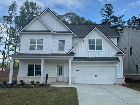 5525 Keswick Dr, Flowery Branch, GA 30542