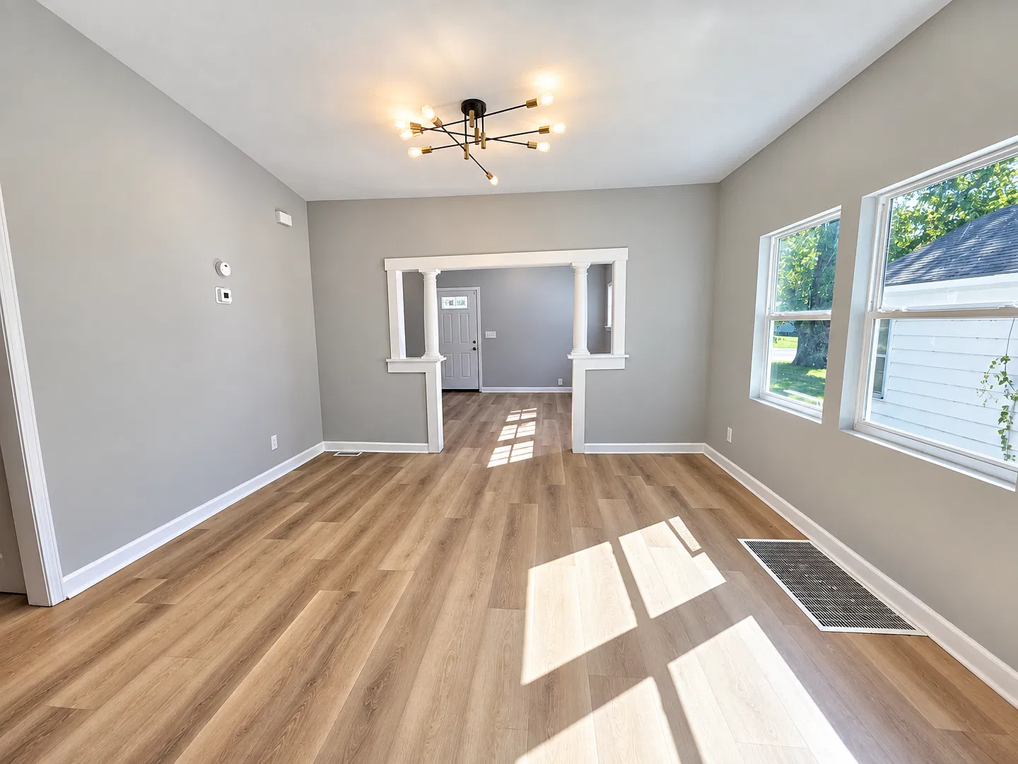 Spacious & Updated 6-Bedroom, 2-Bath Home with Modern Finishes! — Photo 4