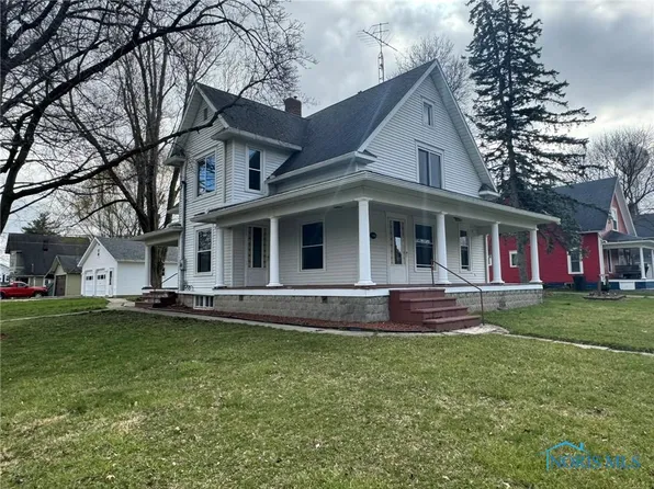 308 E Church St, West Unity, OH 43570