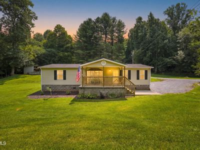 121 Autumn Wood Ln, Elizabethton, TN, 37643