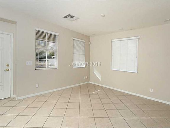 3rd image of 9533 Crooked Wood Ave