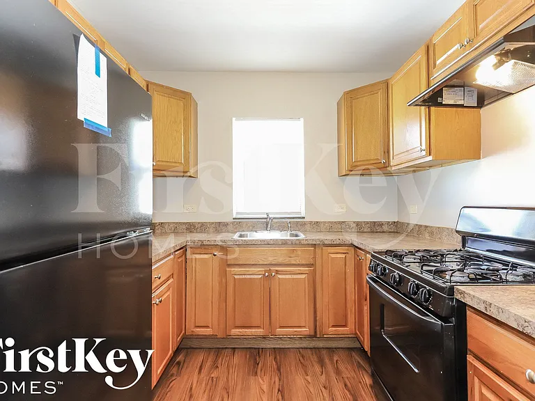 1306 Brookside Ave — Photo 5