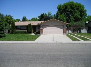 602 E Amanita St, Eagle, ID 83616