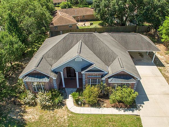 2nd image of 19355 W Lake Village Dr