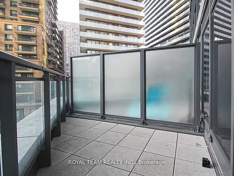 45 Charles St E #706 — Photo 10