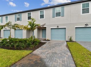 5645 Tripoli Dr, Palmetto, FL 34221
