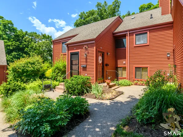 163 Hollister Way North #163, Glastonbury, CT 06033