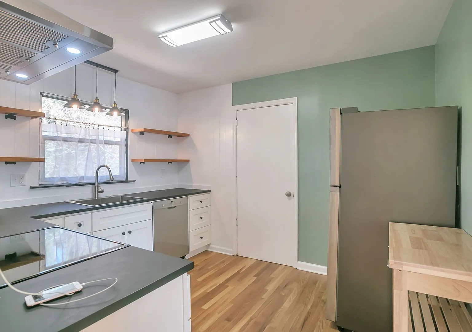 Room in 4 Bedroom Home at Santa Monica Dr — Photo 3