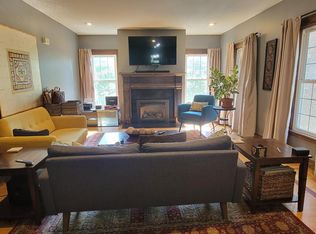 2540 Harriet Ave #2, Minneapolis, MN 55405