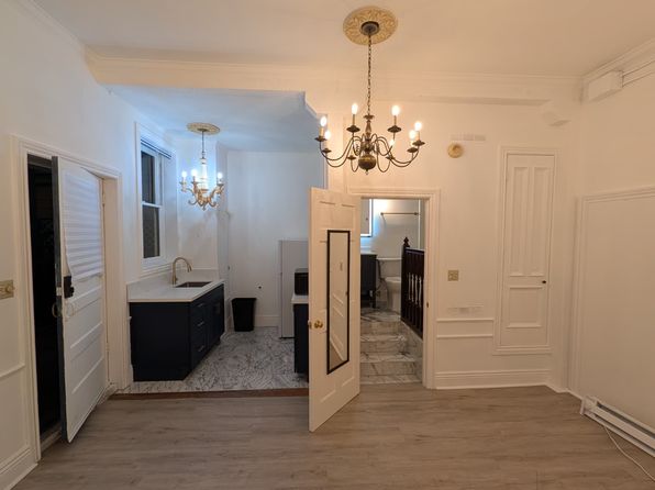 (undisclosed Address)