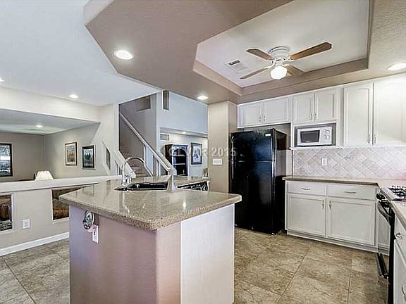 2nd image of 9841 Silver Dew St