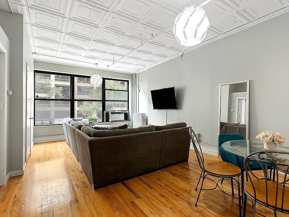 1st image of 115 W 23rd St #31A