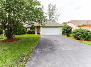 1762 NW 97th Ave, Pompano Beach, FL 33071