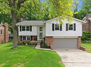 11662 Sharonwoods Ct, Cincinnati, OH 45241