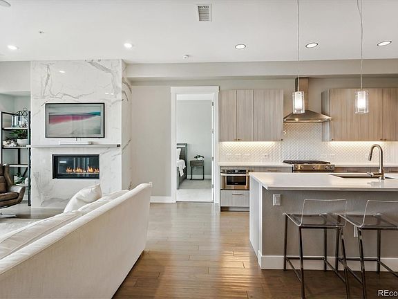 3rd image of 4885 S Monaco Street #203