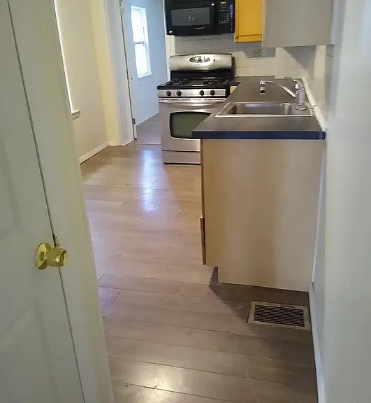 104 Overlook Ave — Photo 3