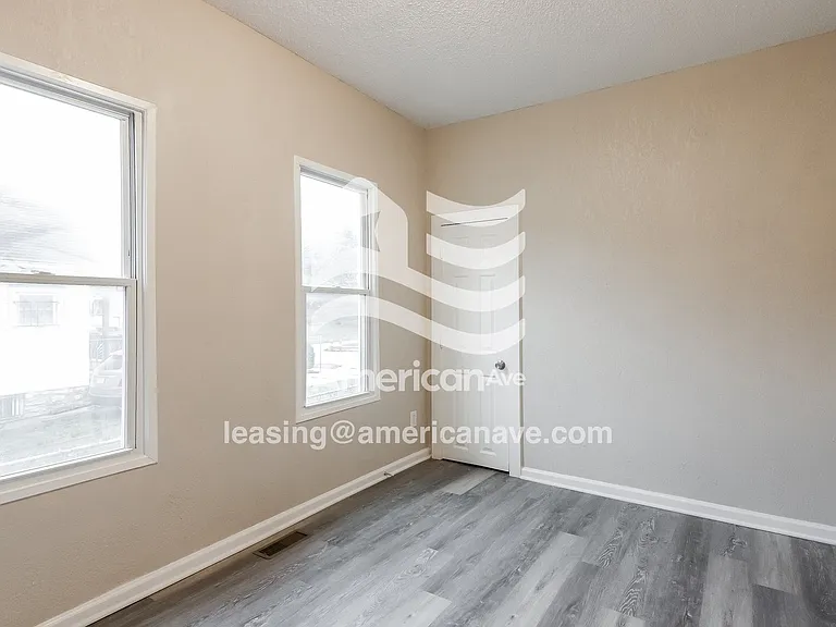 686353_010_wm_-_bedroom_13274188.jpg