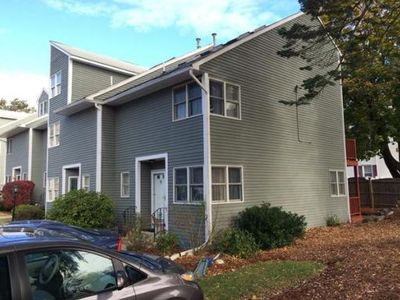 42 Farmland Rd, Lowell, MA, 01850