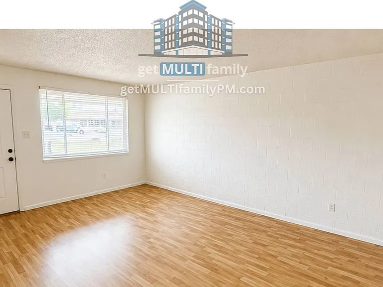8407 E Coronado Rd #5 — Photo 7