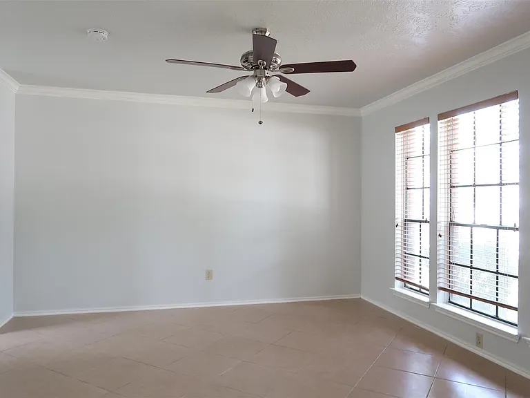 16507 Wellers Way — Photo 11