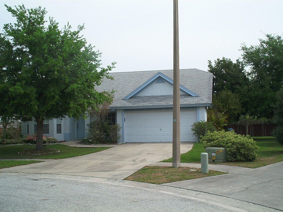1st image of 9502 Glenpointe Dr