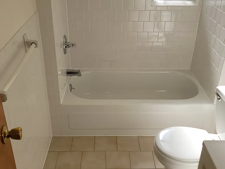 1001 Lincoln Pl #2B — Photo 5