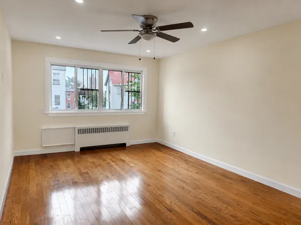 752 Van Nest Avenue image 1 of 9