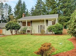 19211 Terry Ave, Lake Oswego, OR 97035