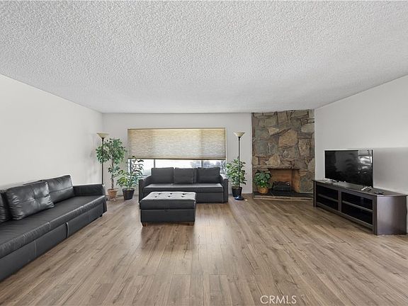 5th image of 333 N Chapel Ave