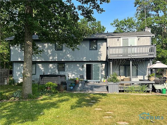2nd image of 1930 Sherwood Dr